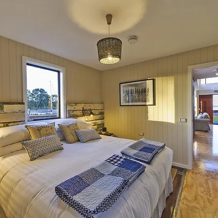 Coastal Pods Wynyard Apartment Room photo