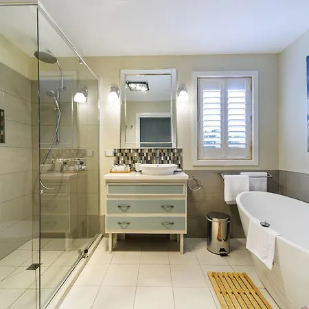 Coastal Pods Wynyard Apartment Room photo