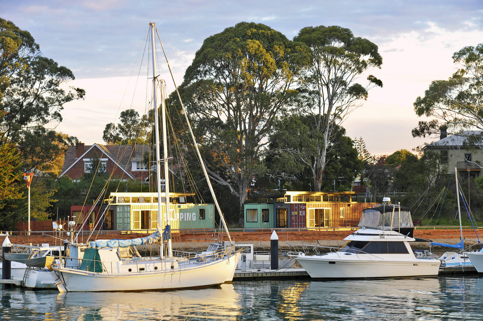 Coastal Pods * Wynyard
