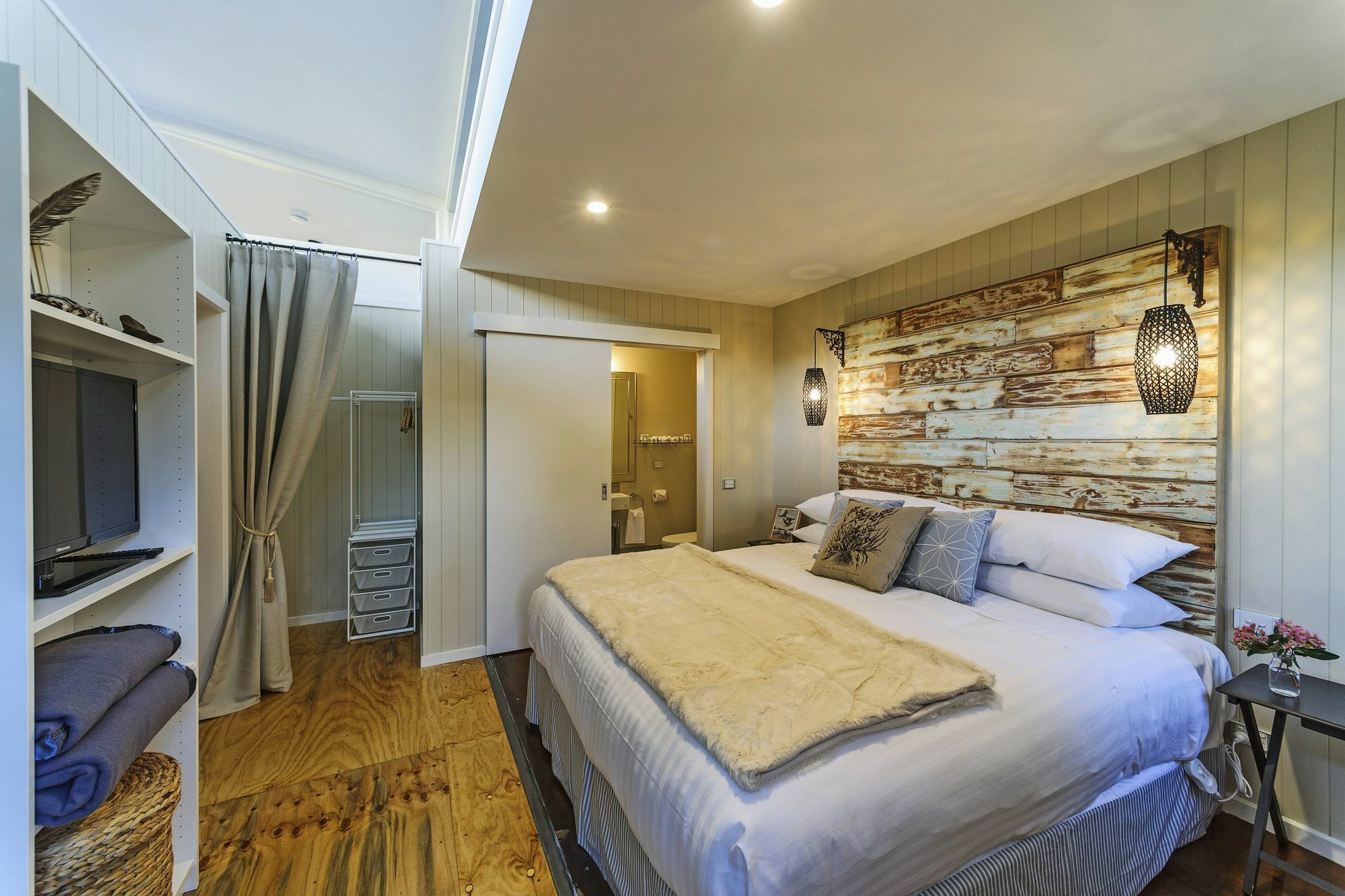 Apartment Coastal Pods Wynyard